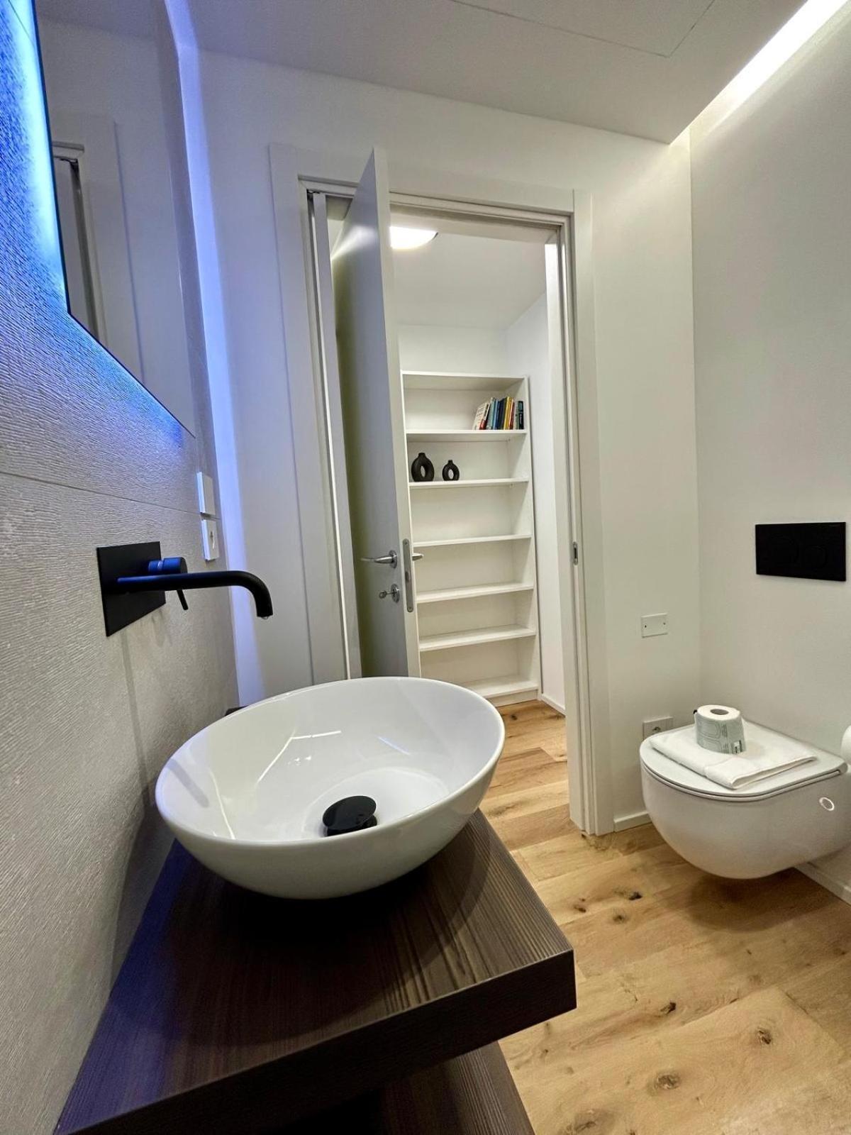 Kibilu Luxury Apt With Terrace, Isola District And Near Garibaldi Station Мілан Екстер'єр фото